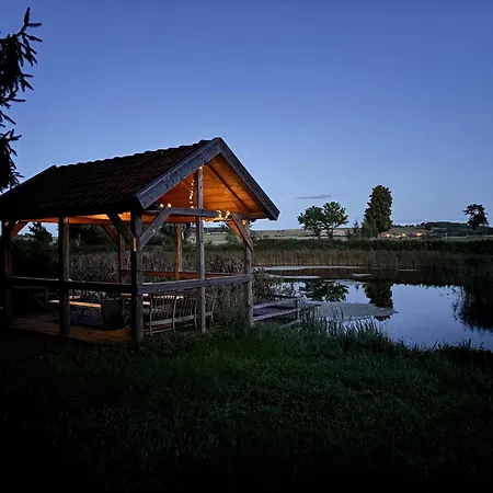 Srokowski Dwor 1 - Lesny Zakatek - Prywatna Sauna! Ferienhaus